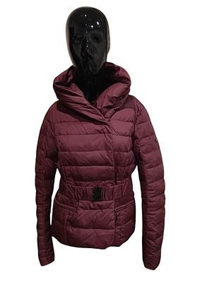 Короткий пуховик