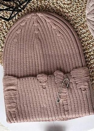 Шапка жіноча невисока лопатка з булавкою 54-59 віскоза 50%, нейлон 22%