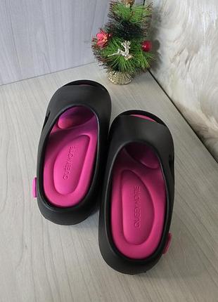 Шлепанцы женские