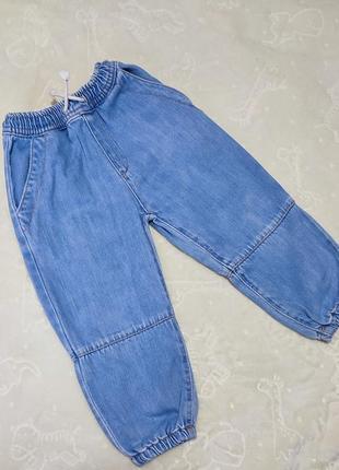 Джинси zara на дівчинку р.98