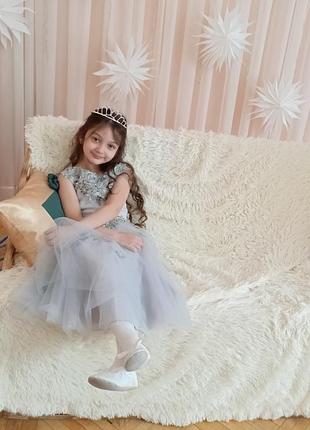 Святочное выпускное платье