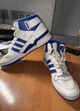 Кроссовки adidas лигет
