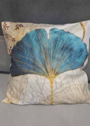 Наволочка на декоративну подушку