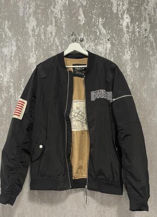 Бомбер nasa от pull&bear м/l