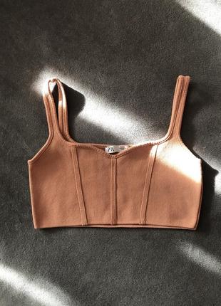 Бежевый топ zara трикотаж размер m/l