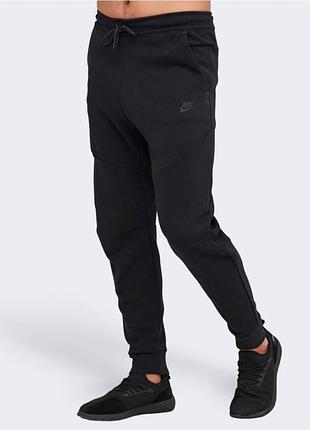 Спортивные штаны nike pink.