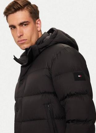 Пуховик tommy hilfiger