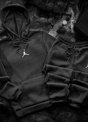 Спортивний костюм