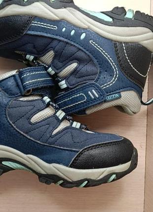 Демисезонные ботинки sneakers 26 размер.
