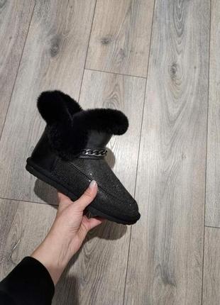 Шикарные натуральные угги в стразах💎