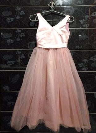 Пудровое платье для девочки