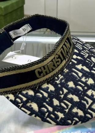 Козырек в стиле dior