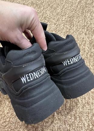 Кроссовки zara