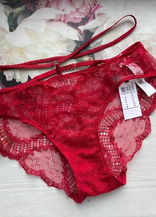 Соблазнительные трусики intimissimi