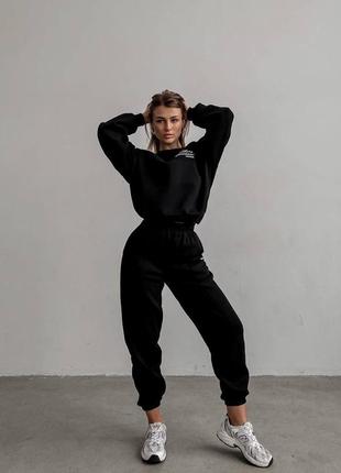 Спортивный костюм2 фото