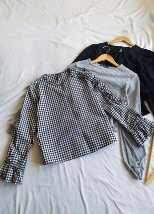 Коттоновая черно-белая блуза в клетку