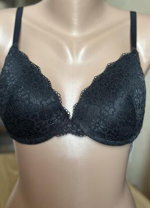 Бюстгальтер