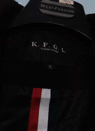 "именная куртка для мальчика от k.f.g.l classic fashion - стиль и тепло в одном!"