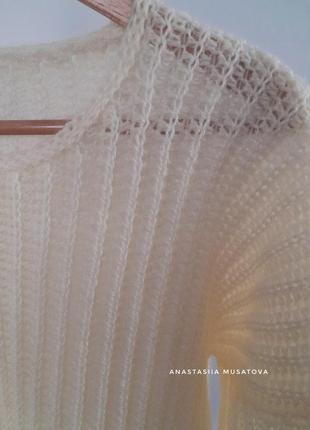 Oversize джемпер кремового кольору3 фото