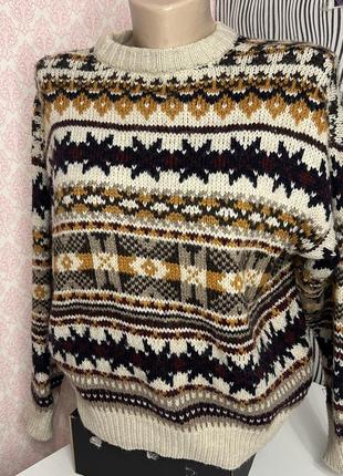 Свитер женский