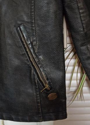Pull&bear madness байкерская куртка курточка состаренная кожа