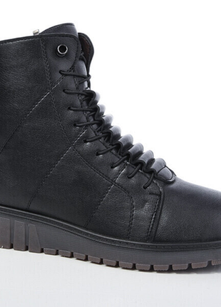 Ботинки кожаные