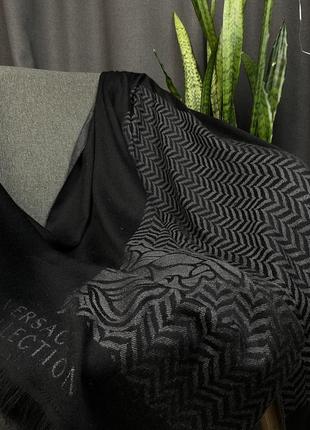 Оригинальный шарф палантин versace collection