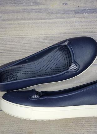 Босоножки шлепанцы crocs