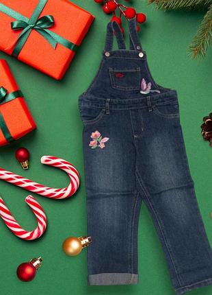 Джинсовый комбинезон с вышивкой для девочки