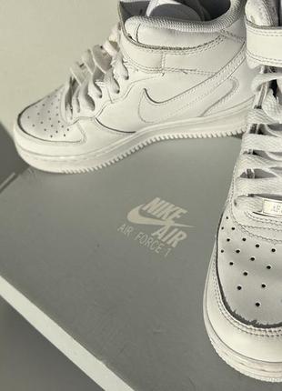 Женская обувь nike