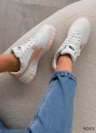 Женские кроссовки puma