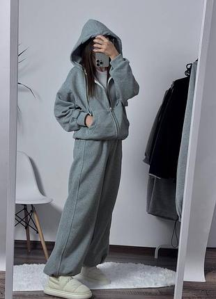 Теплый спортивный костюм