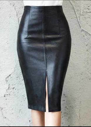 Новая черная кожаная юбка, разм. ххл