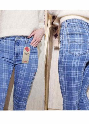 Джинсы женские в клетку levi's