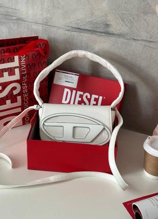 Жіноча шкіряна сумка diesel