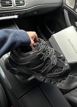 Кроссовки track black