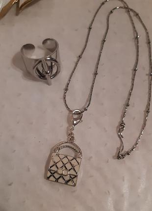 Цепочка с подвеской сумочка в виде штанеля, кольца, металла, эмаль