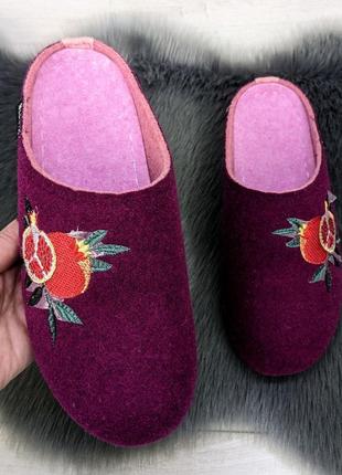 Тапочки женские фетровые для ламината на танкетке белста бордовые 4685