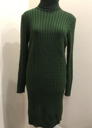 Вязаное шерстяное платье