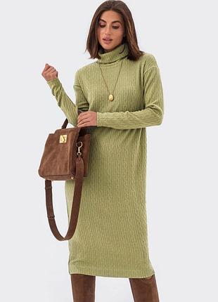Вязаное платье-гольф с косами оливковое | 85813