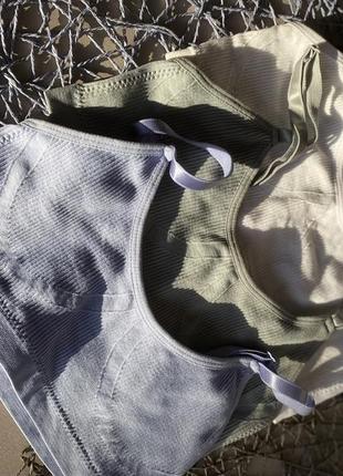 Без чашок  топ у рубчик