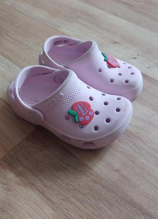 Crocs c8