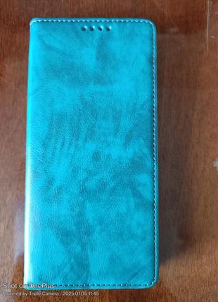 Чехол на телефон