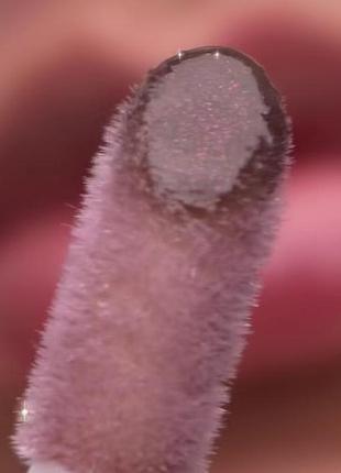 Lamel dazzle glow блеск для губ