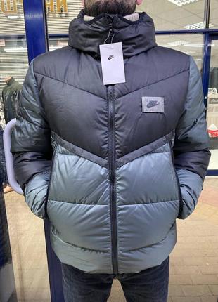 Зимняя мужская куртка nike