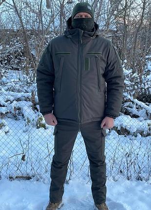 Чоловічий костюм