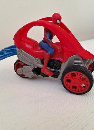 Машинка hasbro spider-man rip n go 
брендова машинка спайдермен marvel