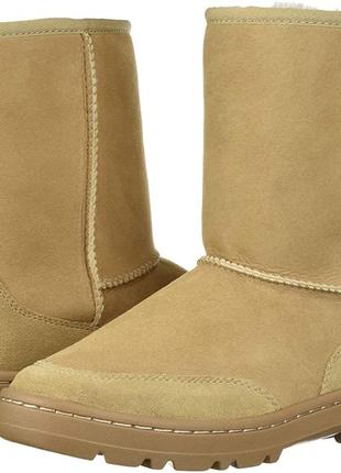 Ugg ultra short revival уггі розмір 6 us американський