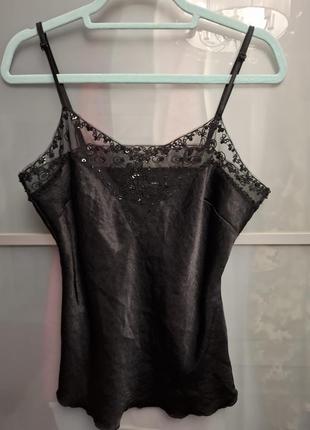 Атласный топ с кружевом