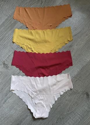 Набор бесшовных трусиков
